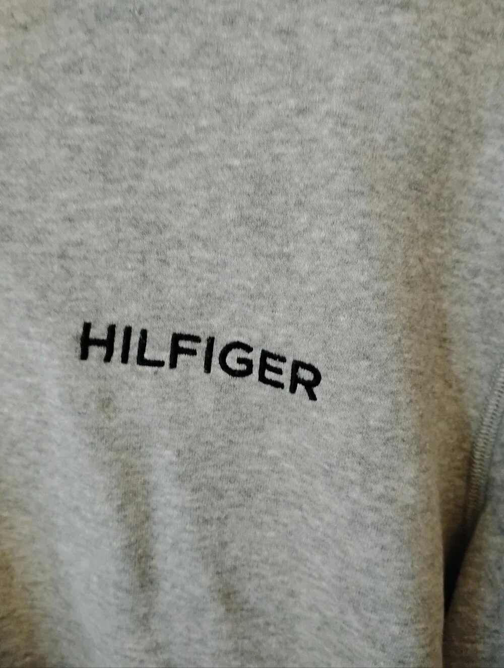 Tommy Hilfiger Light Gray Crewneck Sweatshirt with Chest Logo
